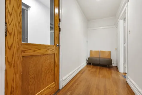 1513 East 53rd Street Chicago IL 60615