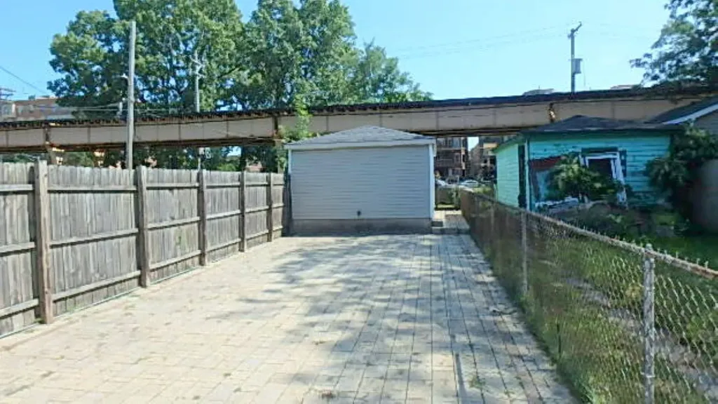 5317 South Prairie Avenue Chicago IL 60615