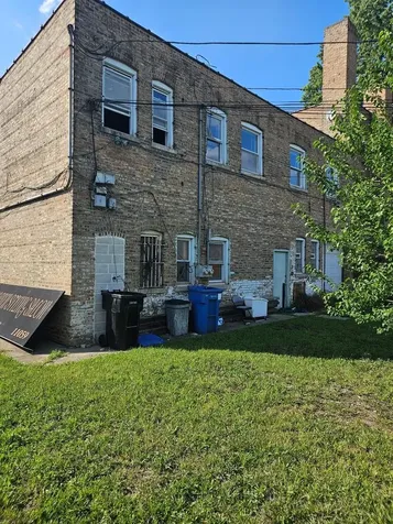 11057-11059 South Homewood Avenue Chicago IL 60643
