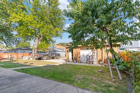 5214 West 24th Street Cicero IL 60804