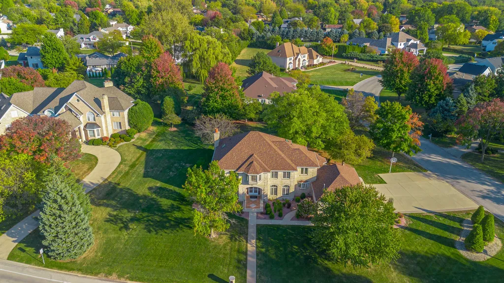 310 Barrington Drive Bourbonnais IL 60914