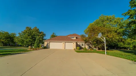 310 Barrington Drive Bourbonnais IL 60914