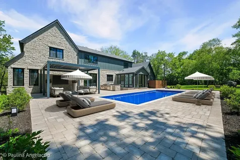 699 Plum Tree Road Barrington Hills IL 60010