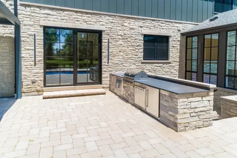 699 Plum Tree Road Barrington Hills IL 60010