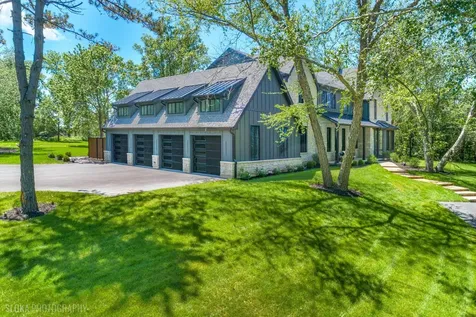699 Plum Tree Road Barrington Hills IL 60010