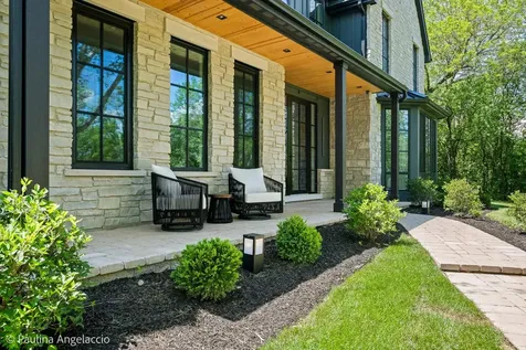 699 Plum Tree Road Barrington Hills IL 60010