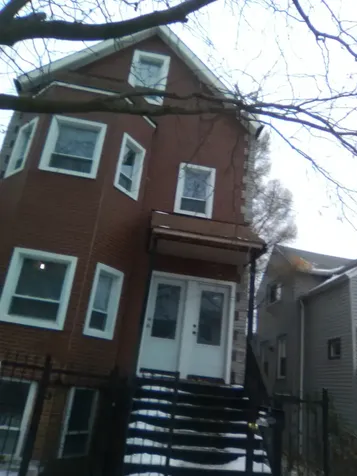1846 North Mozart Street Chicago IL 60647
