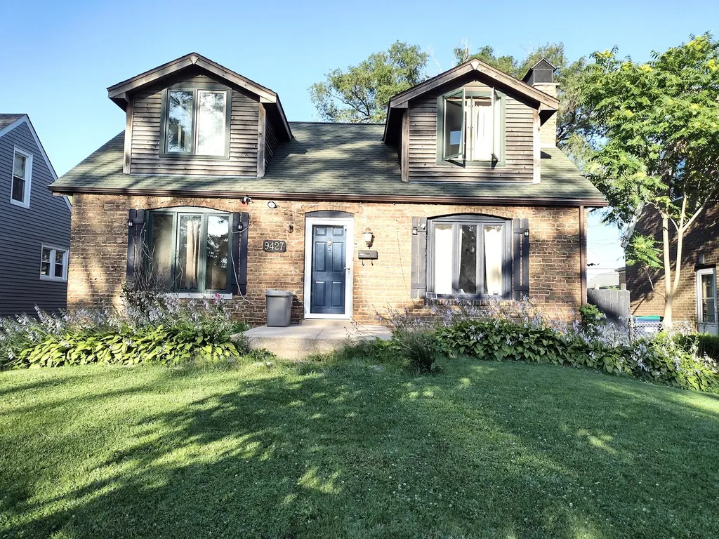 9427 South Saint Louis Avenue Evergreen Park IL 60805