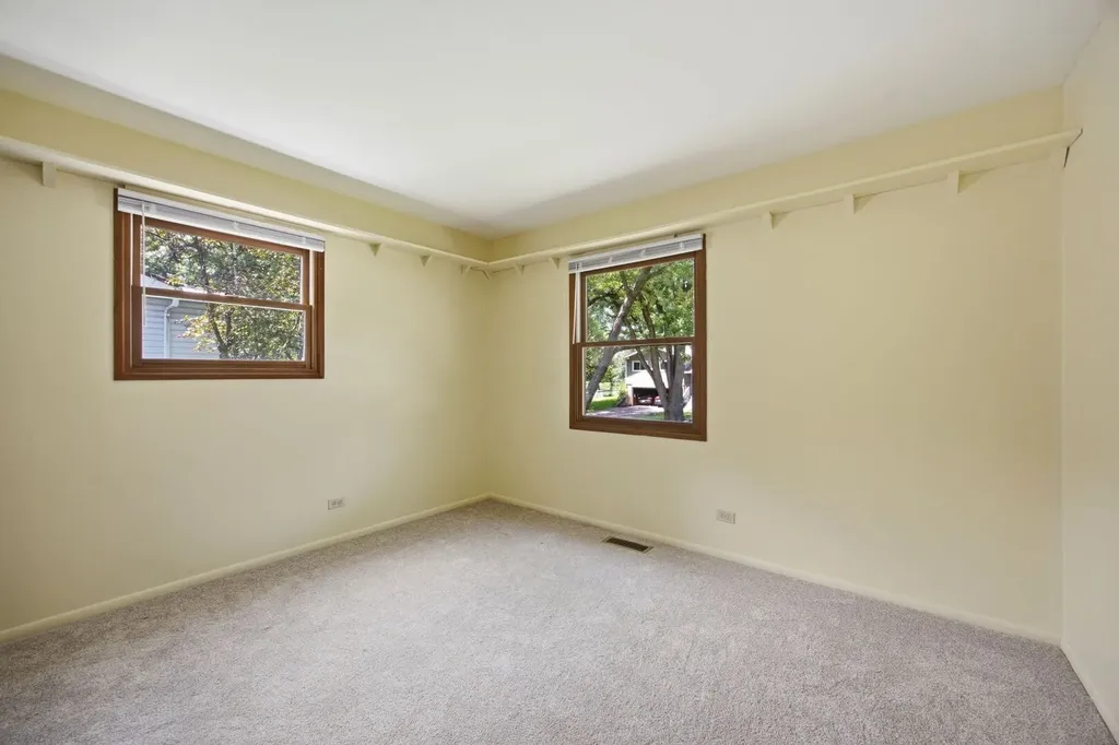 2713 Ravinia Lane Woodridge IL 60517
