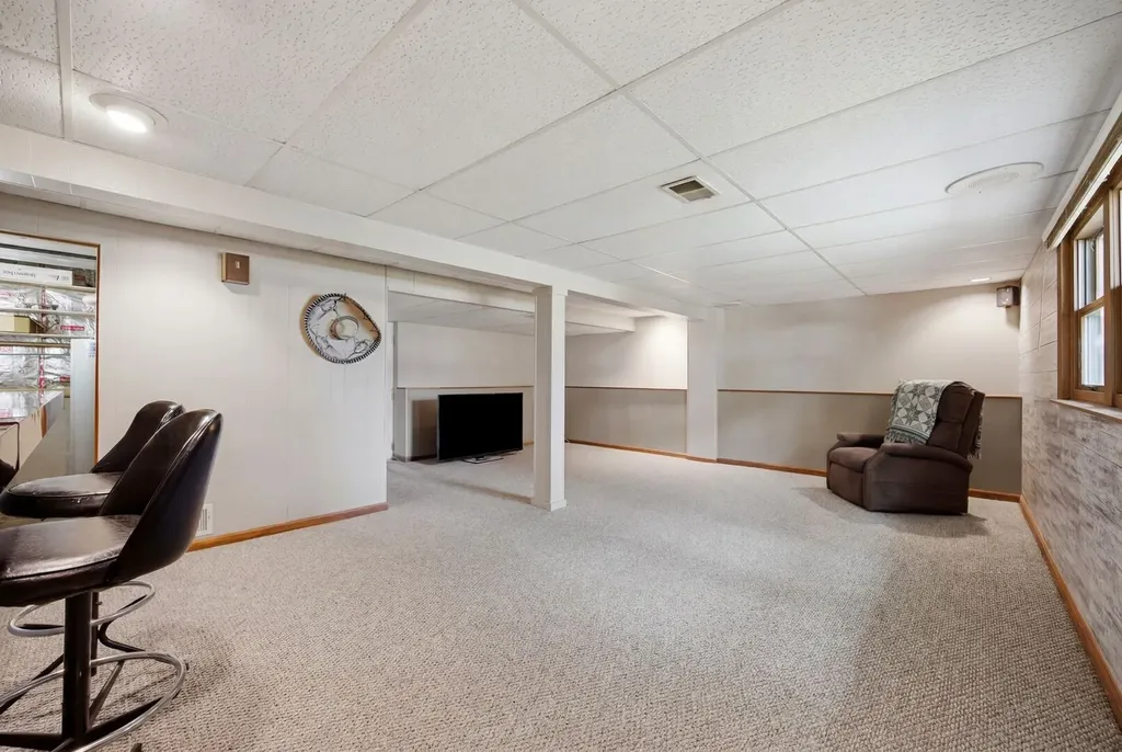 2713 Ravinia Lane Woodridge IL 60517