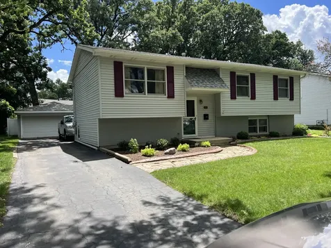 2713 Ravinia Lane Woodridge IL 60517