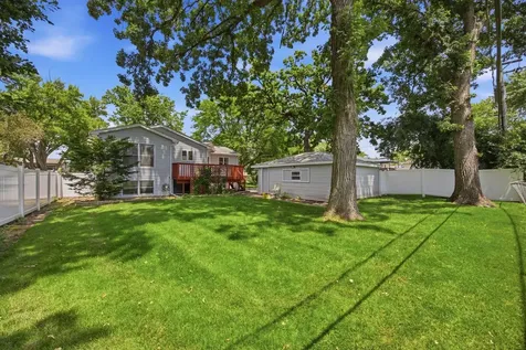 2713 Ravinia Lane Woodridge IL 60517