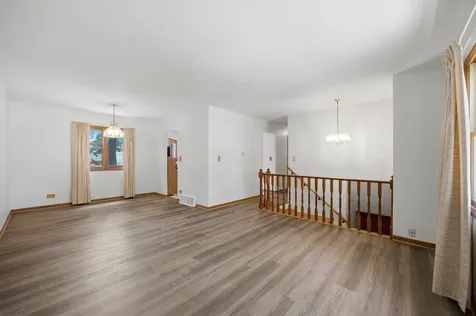 2713 Ravinia Lane Woodridge IL 60517