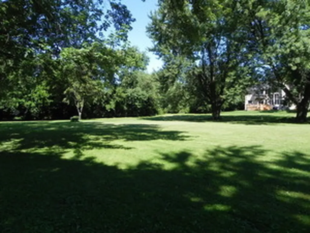 628 South Wilke Road Palatine IL 60074