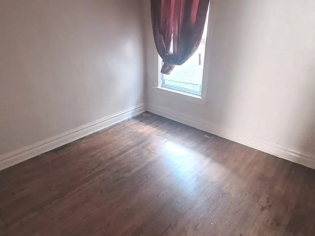 4432 West Maypole Avenue Chicago IL 60624