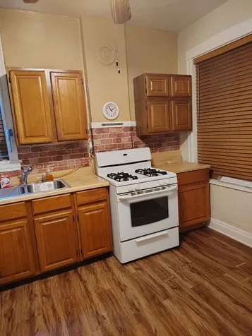 4432 West Maypole Avenue Chicago IL 60624
