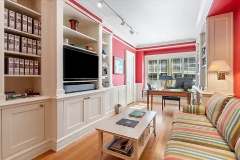 230 East Delaware Place Chicago IL 60611