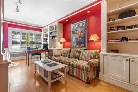 230 East Delaware Place Chicago IL 60611