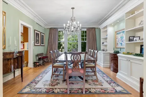 230 East Delaware Place Chicago IL 60611