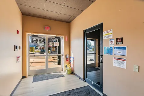 425 West State Street Sycamore IL 60178