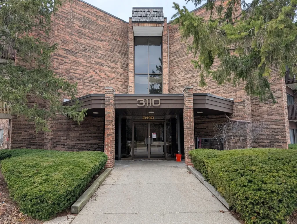 3110 Pheasant Creek Drive Northbrook IL 60062