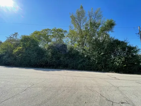 24334 North Grandview Drive Lake Barrington IL 60010