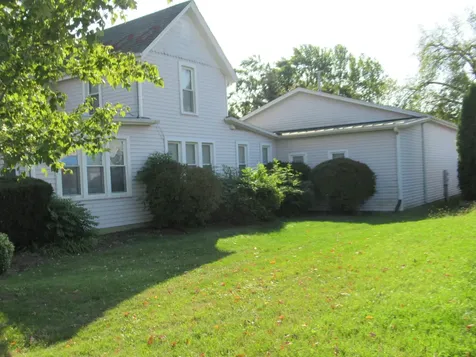 942 East State Street Geneva IL 60134
