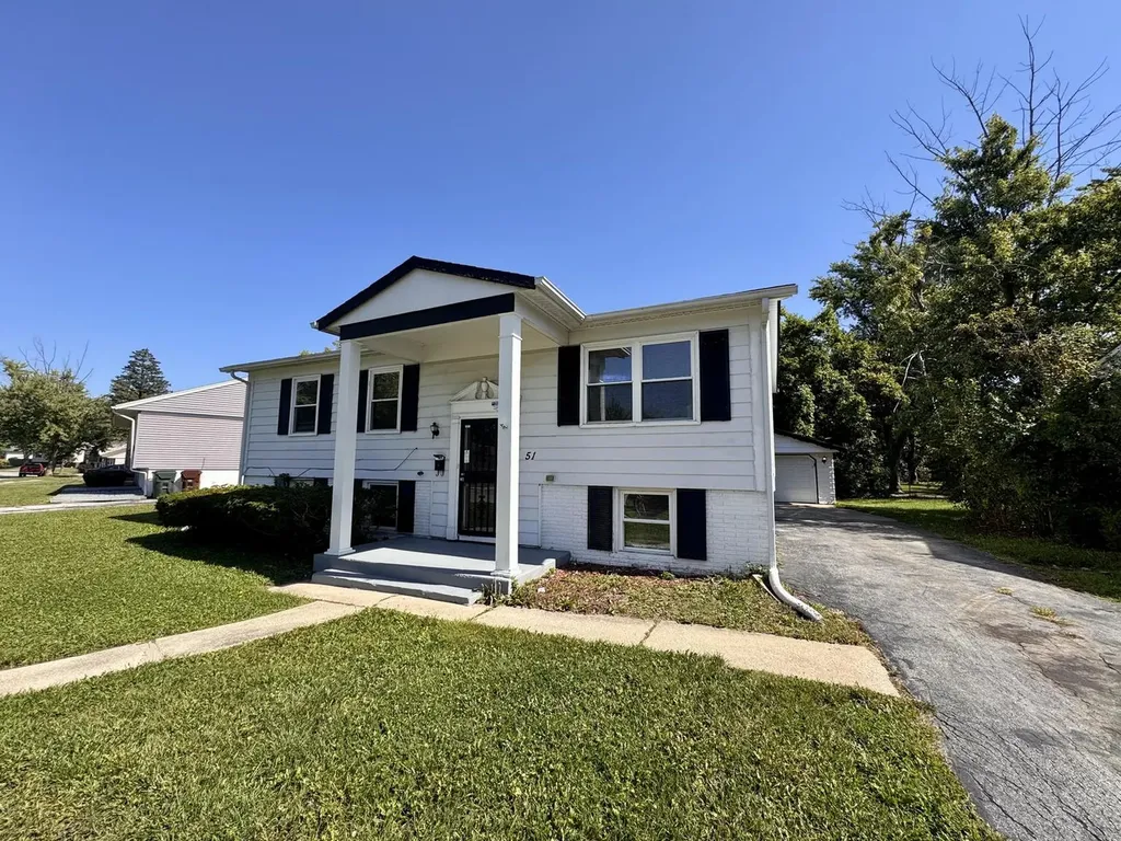 51 North Pine Lane Glenwood IL 60425