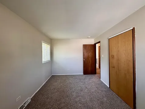 51 North Pine Lane Glenwood IL 60425