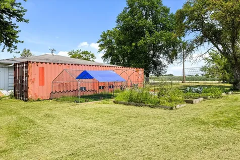 4952 East 3150 North Road Streator IL 61364