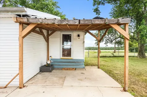 4952 East 3150 North Road Streator IL 61364