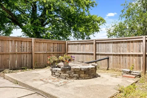 4952 East 3150 North Road Streator IL 61364