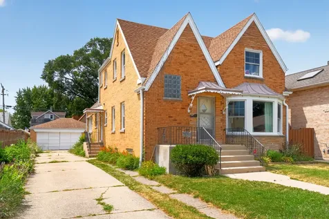 2642 North Nordica Avenue Chicago IL 60707
