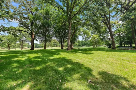 515 Aberdeen Road Frankfort IL 60423