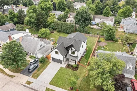 1112 Cedar Lane Northbrook IL 60062