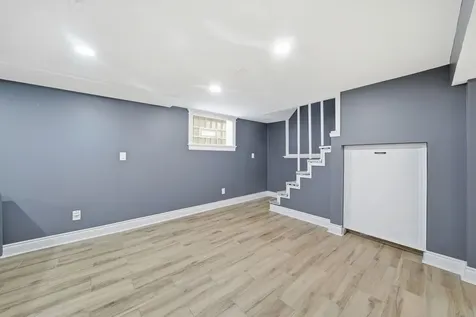 5810 West 64th Street Chicago IL 60638