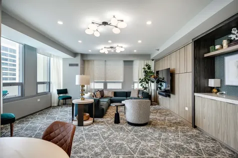 701 South Wells Street Chicago IL 60607