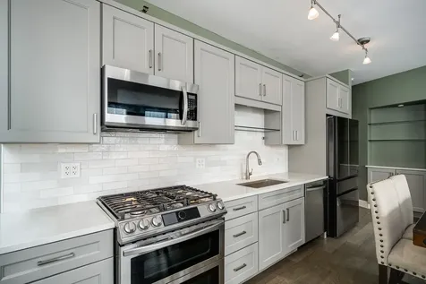 701 South Wells Street Chicago IL 60607