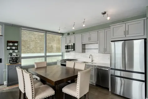 701 South Wells Street Chicago IL 60607
