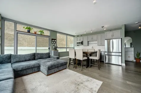 701 South Wells Street Chicago IL 60607