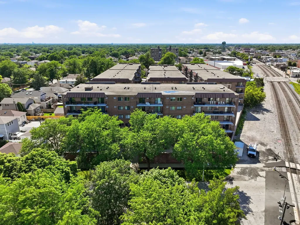 2320 North Nordica Avenue Chicago IL 60707