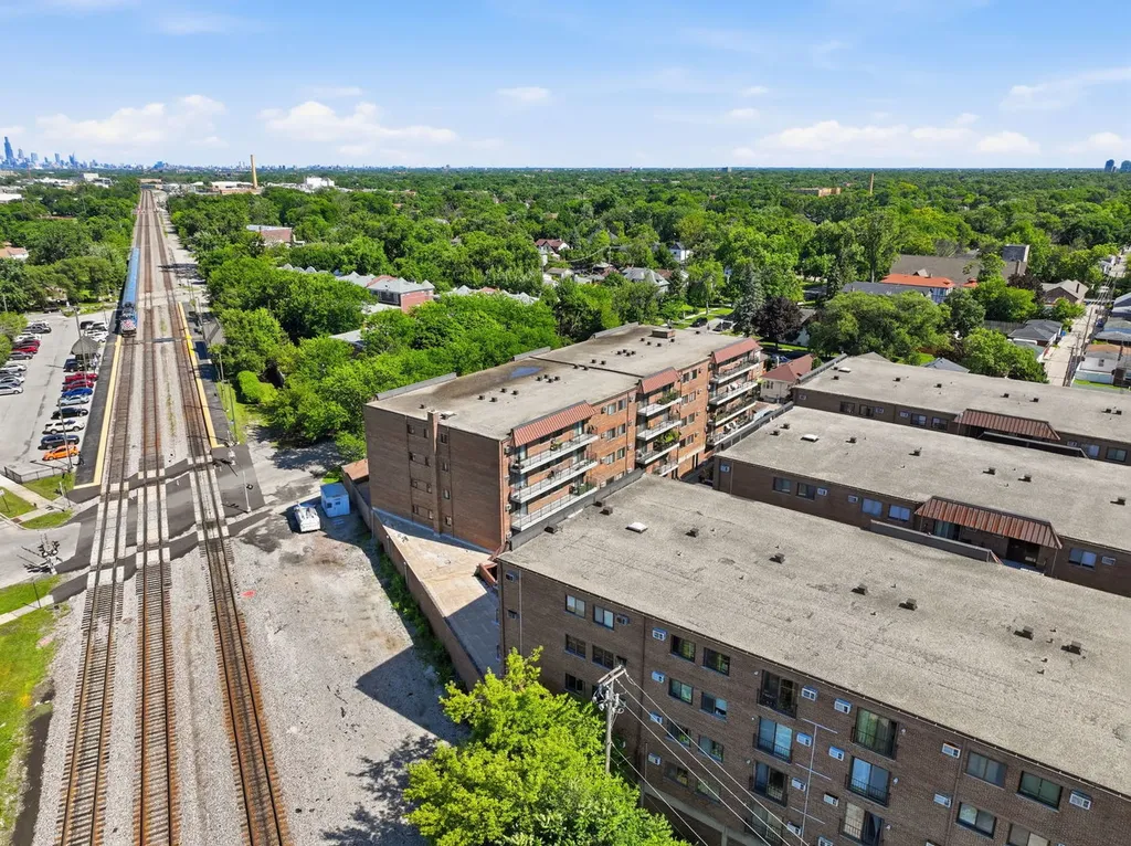 2320 North Nordica Avenue Chicago IL 60707