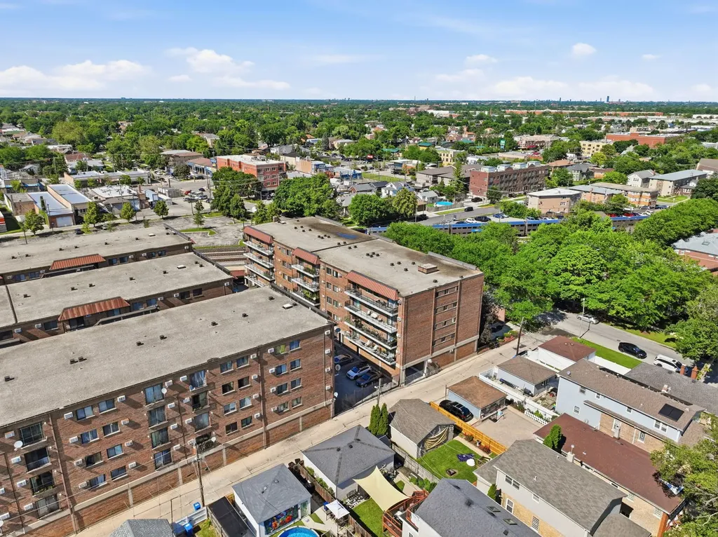 2320 North Nordica Avenue Chicago IL 60707