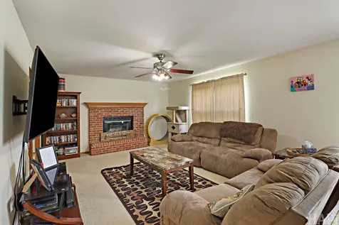 2164 West Waterford Court Round Lake IL 60073