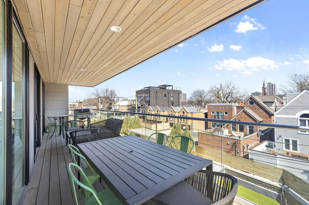 1625 North Burling Street Chicago IL 60614