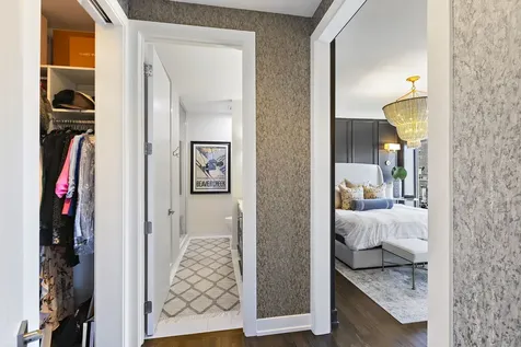 1625 North Burling Street Chicago IL 60614
