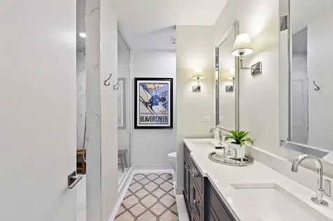 1625 North Burling Street Chicago IL 60614