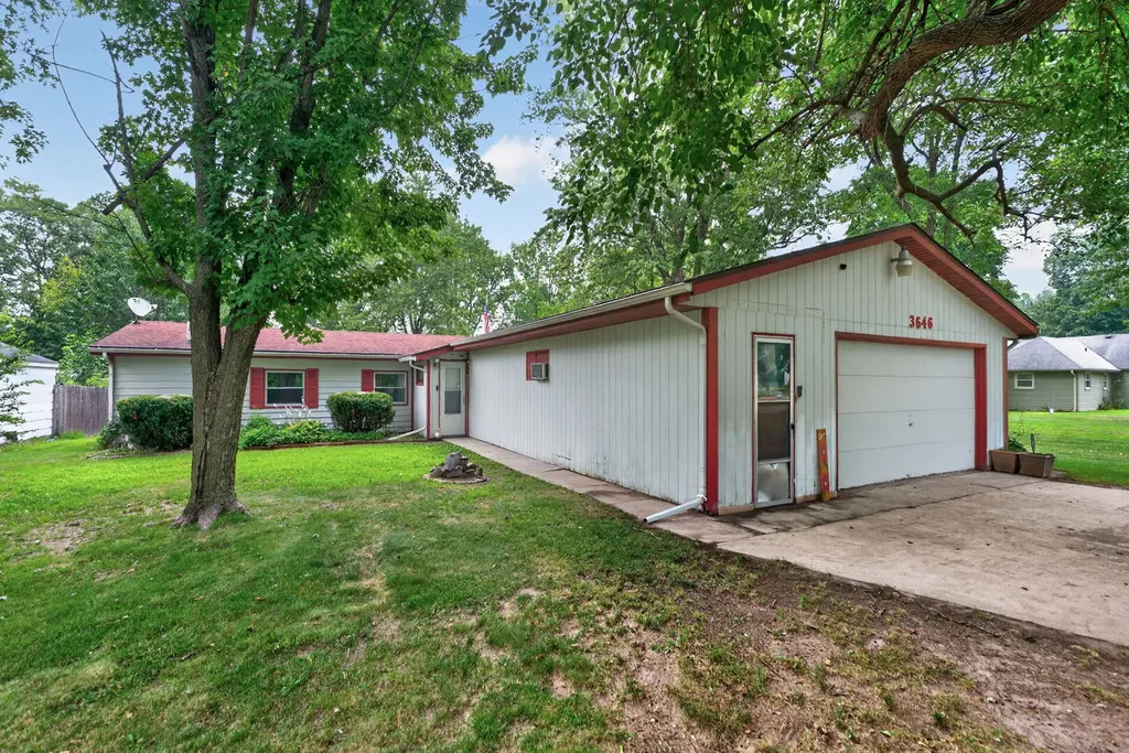 3646 Algonquin Boulevard Rockford IL 61102