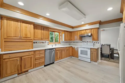 847 Hemlock Drive Sleepy Hollow IL 60118