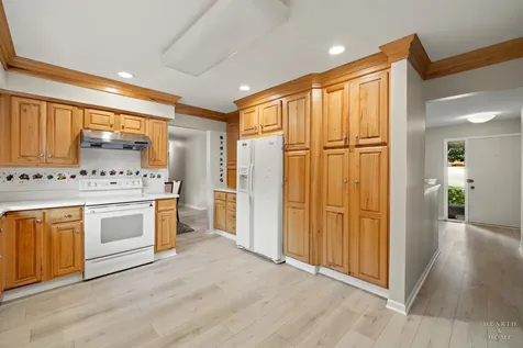 847 Hemlock Drive Sleepy Hollow IL 60118